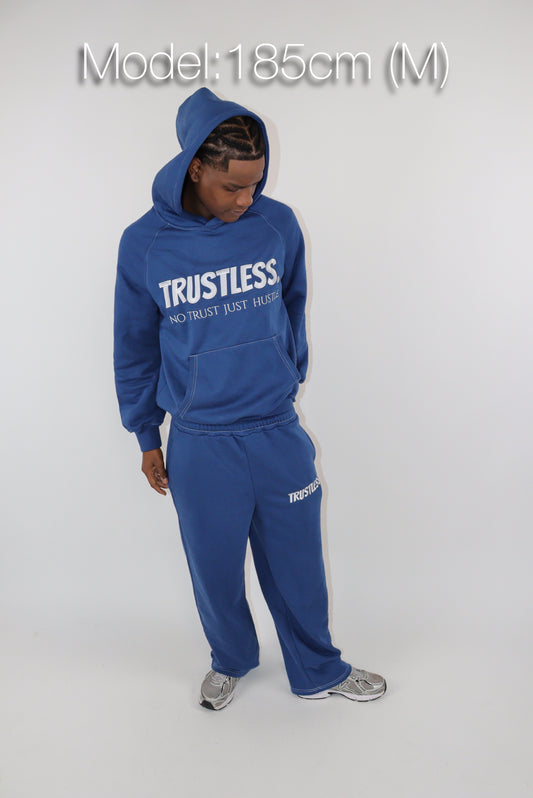 TRUSTLESS NAVY BLUE PANTS