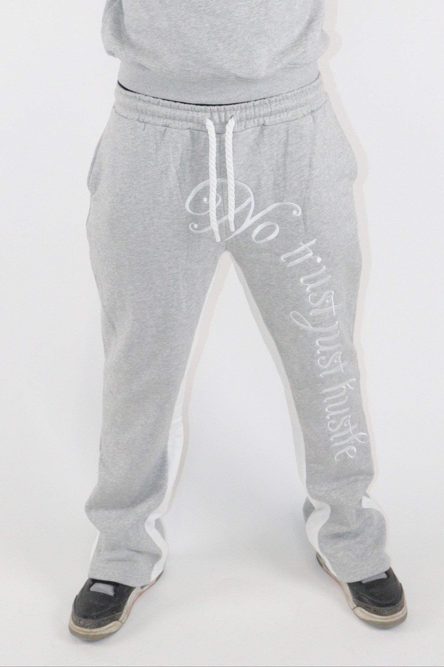 TRUSTLESS ASH PANTS