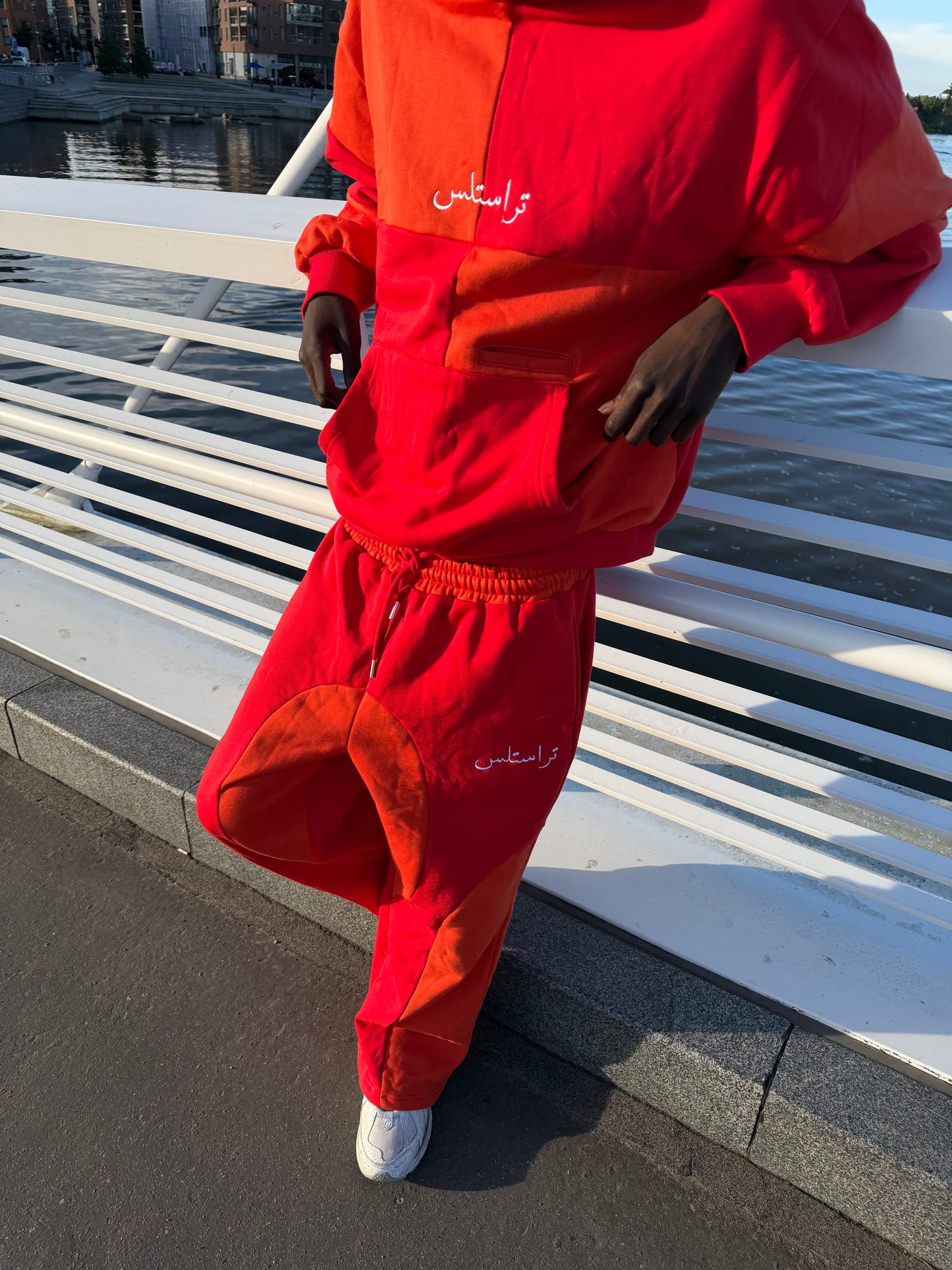 TRUSTLESS NAR PANTS