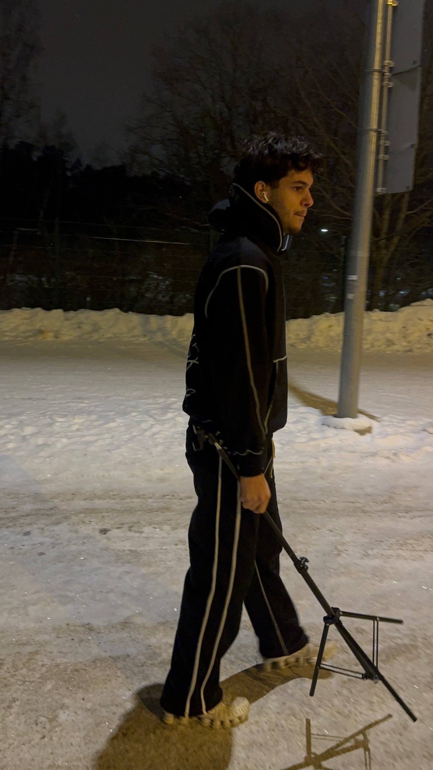 TRUSTLESS BLACK LINE PANTS